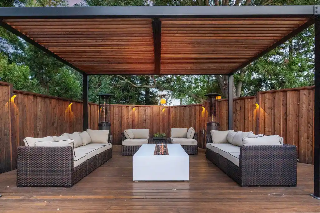 5CroydenCourtTwilight-7