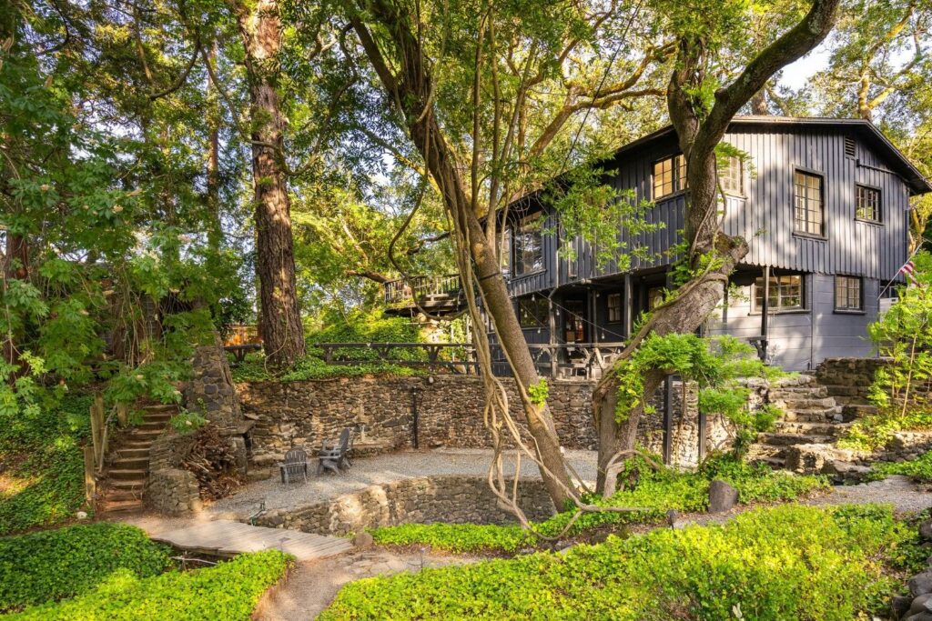 125CanonDriveExteriorDay-21