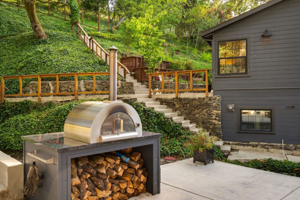 125CanonDriveExteriorDay-8